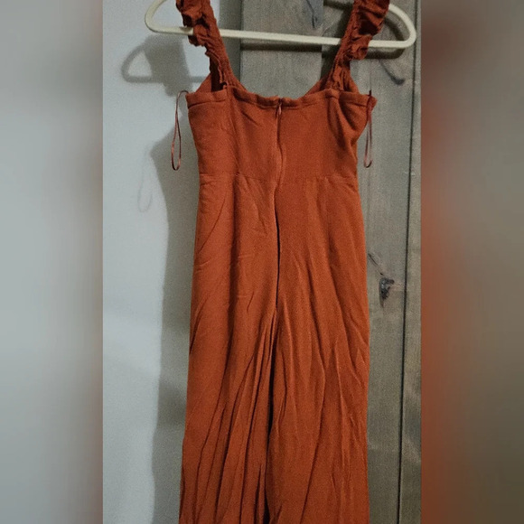 COTTON CANDY ruffle strap pant jumpsuit. Rust color. Size medium - Picture 11 of 14